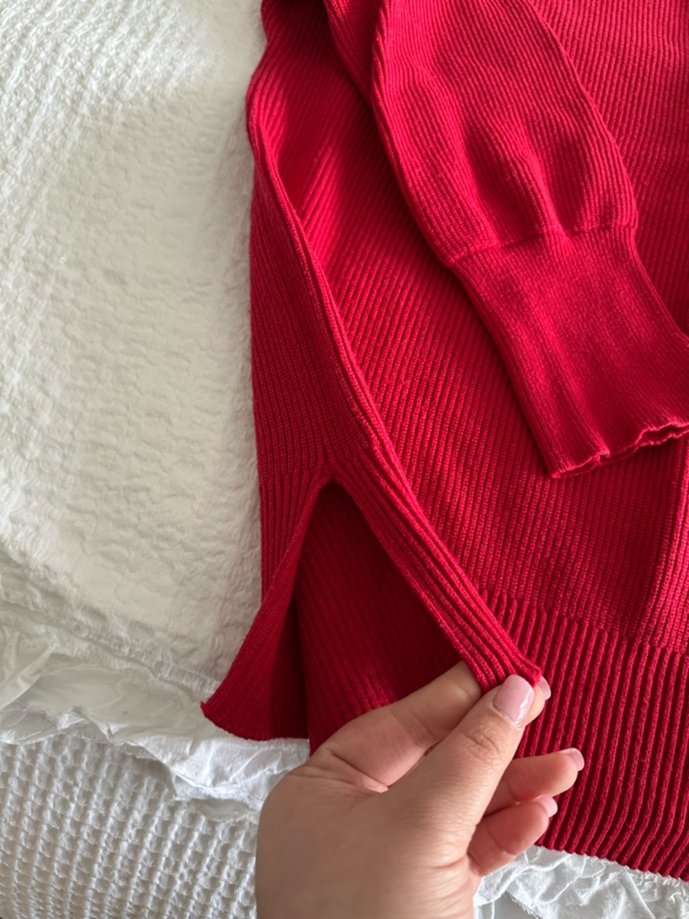 Amazon Women’s Red Ribbed Scoop Crewneck Sweater - Picture 2 of 3